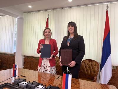  Srpska i Srbija potpisale memorandum o saradnji za unapređenje položaja žena 