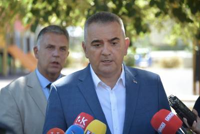  Savo Minić 