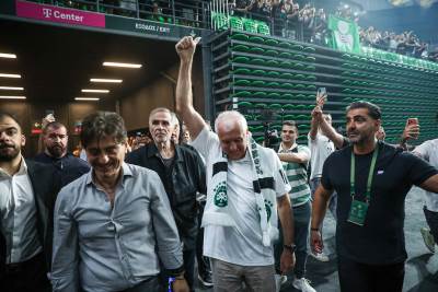  Željko Obradović je odlučio da Džerijan Grant ostane u Panatinaikosu 