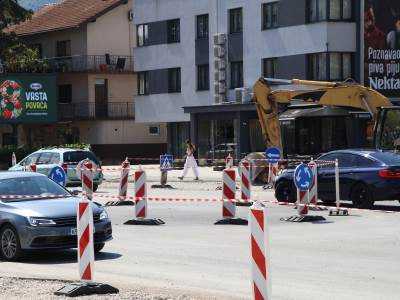  Kružni tok kod Audi servisa 