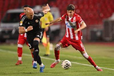  Zvezda pobijedila Čukarički 4-0 