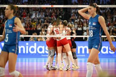  Srbija poražena od Turske u polufinalu EP za odbojkašice 