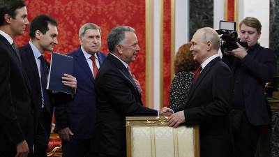  Putin sa Trampovim izaslanicima u Kremlju 