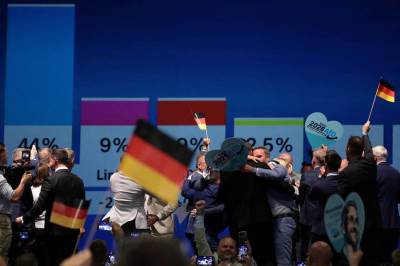  Da li će AfD formirati vlast u Saksoniji-Anhaltu? 