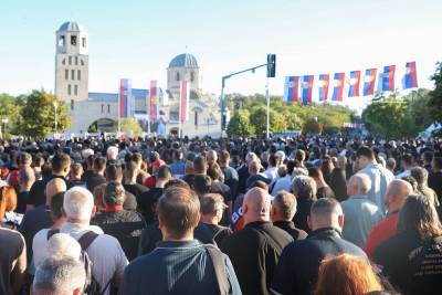  Ko je stigao na sahranu Ratka Mladića u Beogradu 