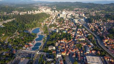  Tuzla 