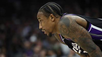  Demar Derozen potpisao za Denver 