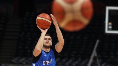  Stefan Momirov prešao u Oldenburg 
