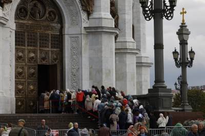  Rusija šalje mošti Dmitrija Donskog vojnicima na front u Ukrajini 