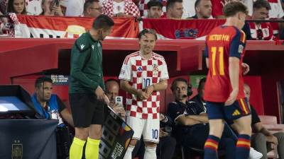  Spanija pobijedila hrvatsku uz ovacije stadiona luki modricu 