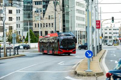  Slovačka prepolovila cijene karata u javnom prevozu kako bi ublažila udar cijena goriva 