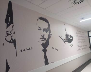  U Trebinju oslikan mural u znak zahvalnosti Bobanu Kusturiću 