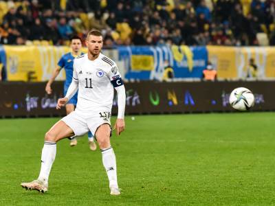  Edin Džeko 