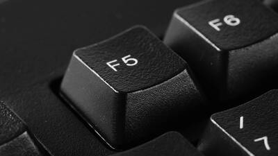  Čemu služe F tasteri na tastaturi 