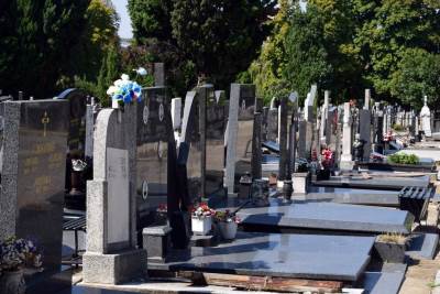  Etnolog otkriva koje 3 stvari se zaista nose za pokoj duša 