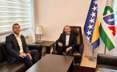  izetbegović i efendić 