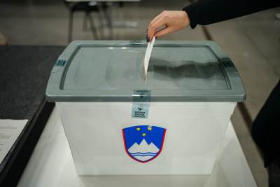  slovenija, glasanje, referendum 