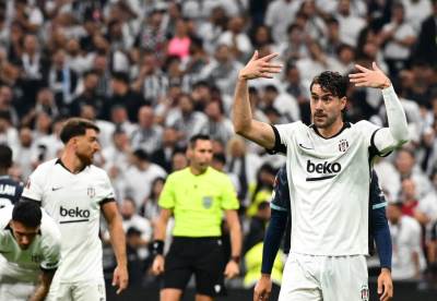  dusan vlahovic nije igrao za srbiju sad je starter za besiktas 