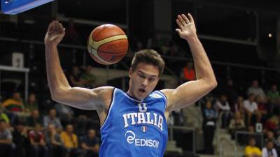  Galinari povredio ruku u tuči pod košem! (VIDEO) 