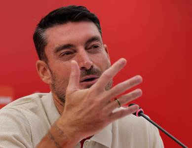  Albert Rijera najavio meč Crvene zvezde i Kopenhagena 