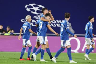  Liga šampiona Komo Mančester junajted 4:1 