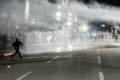  Protesti u Albaniji deseti dan 