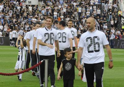  Stolica o odlasku iz Partizana: Lično... 